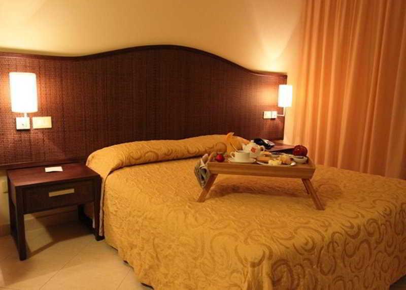 Hotel Costa Azul Балестрате Экстерьер фото