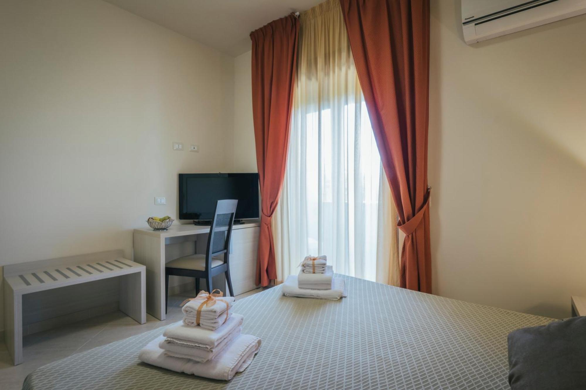 Hotel Costa Azul Балестрате Экстерьер фото