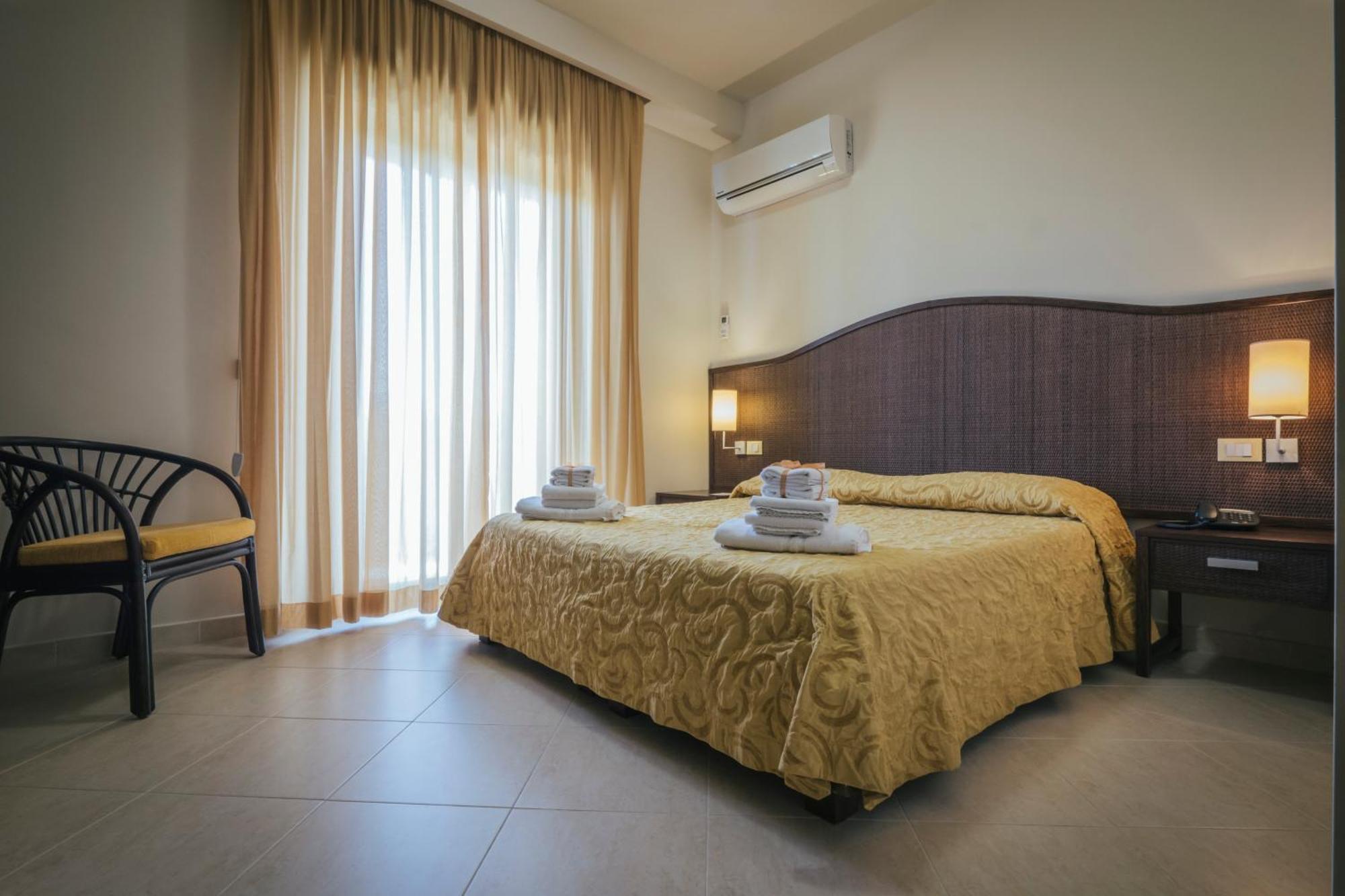 Hotel Costa Azul Балестрате Экстерьер фото