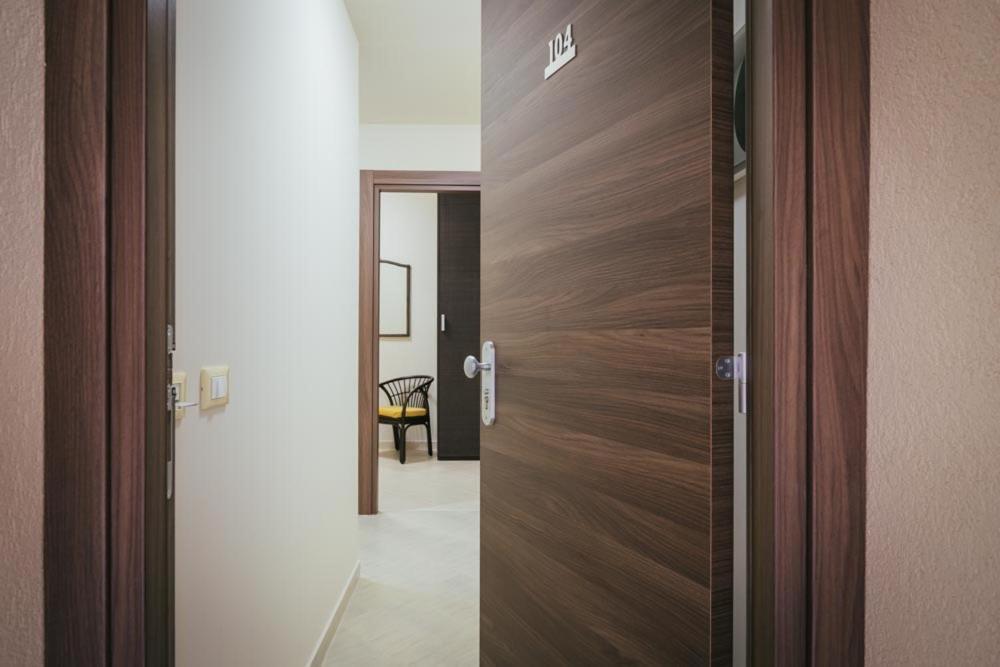 Hotel Costa Azul Балестрате Экстерьер фото