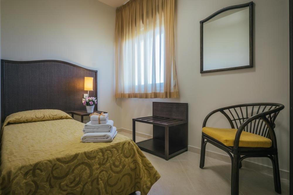 Hotel Costa Azul Балестрате Экстерьер фото